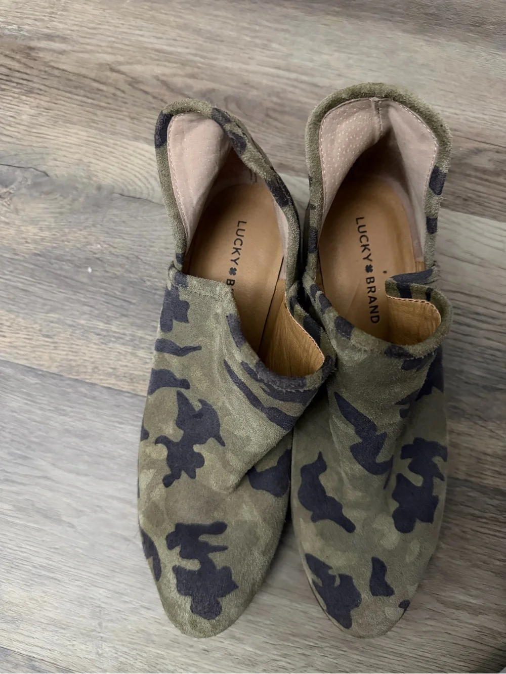 Lucky Brand Camo Suede Ankle Booties - Olive & Dark Green